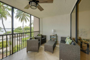 Key Largo Getaway with Bay Views and Pool Access!